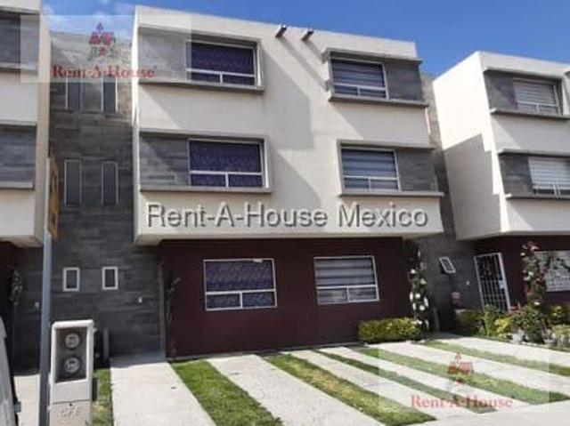 Casa en Venta en Villas Xaltipa 27 185