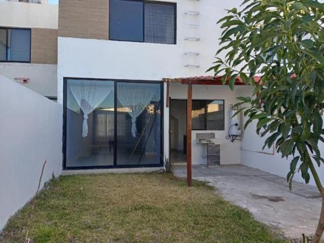 CASA EN VENTA EN VILLAS DE GUANAJUATO, GTO