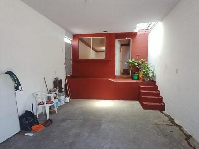 CASA EN VENTA EN VILLAS DE LA LOMA