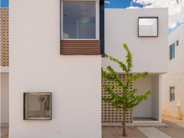 Casa en venta en Villas del Oriente, Kanasín, Yucatán