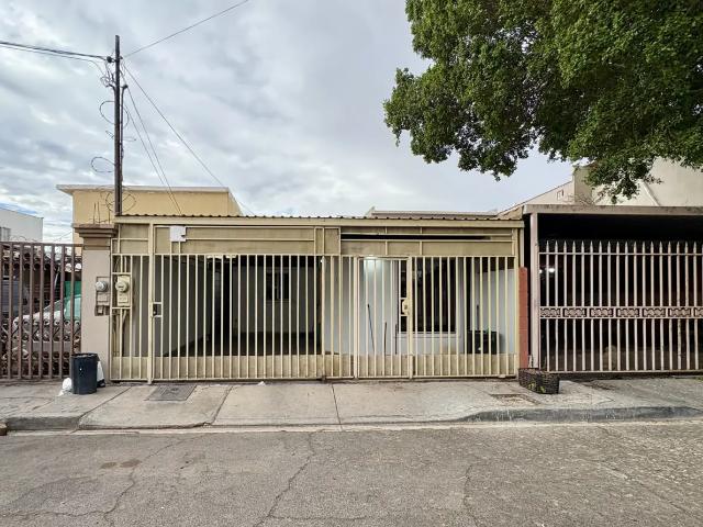 CASA EN VENTA EN VILLAS DEL PALMAR
