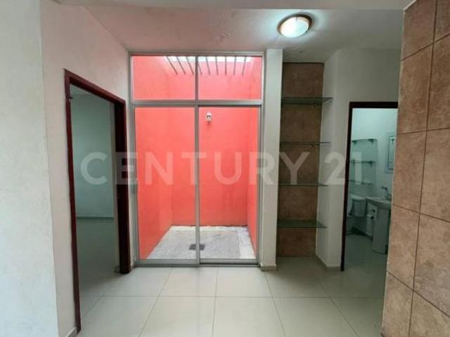CASA EN VENTA EN VILLAS DIAMANTE