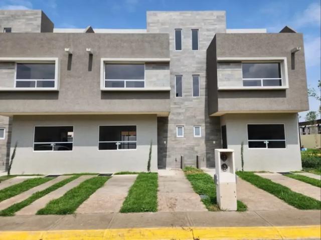 CASA EN VENTA EN VILLAS II CONJUNTO URBANO XALTIPA II CO