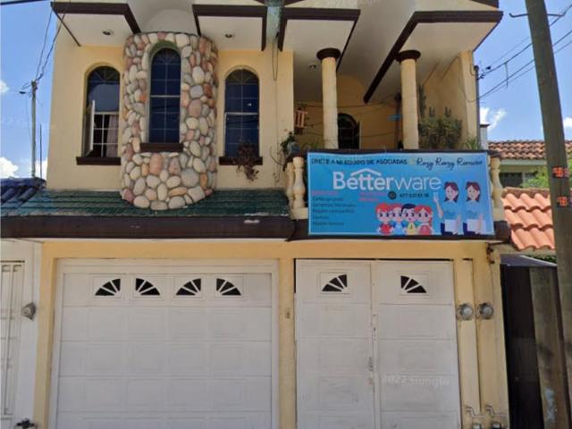 Casa en venta en Villas Mariana, León, Guanajuato