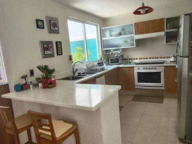 CASA EN VENTA EN VILLAS PALMIRA, SANTIAGO DE QUERÉTARO
