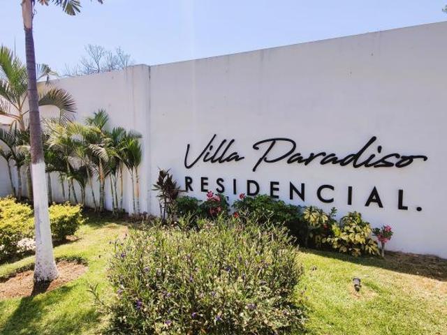 Casa en venta en Villas Paradiso, Puerto Vallarta, seguridad y alberca