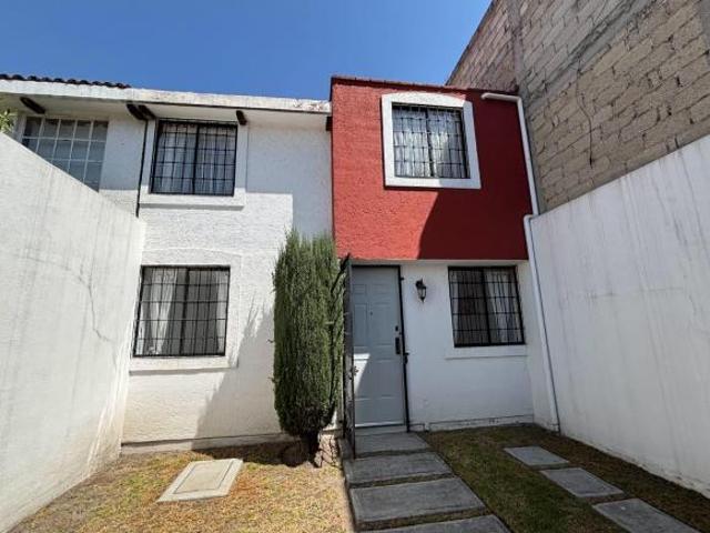 CASA EN VENTA EN VILLAS SANTÍN TOLUCA