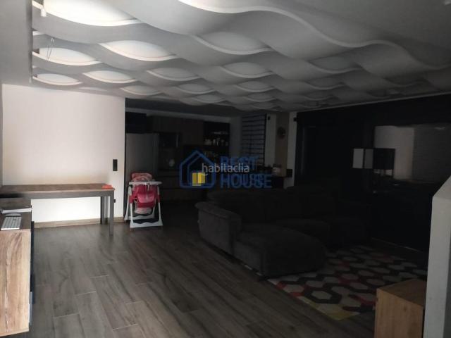 Casa en venta en Villaquilambre. Casa a la venta en Robledo de Torío. Casas.