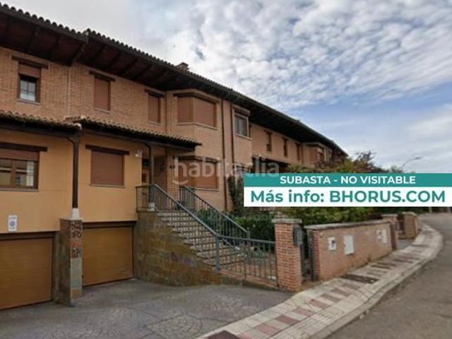 Casa en venta en Villaquilambre. Casas.