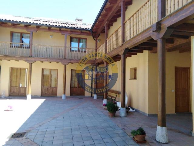 Casa en venta en Villaquilambre. Se vende casa en Villarrodrigo de las Regueras. Casas.
