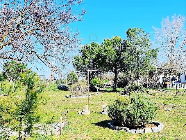 Casa en venta en Villares de la Reina. IMPRESIONANTE FINCA Y CASA EN VENTA EN ALDEASECA DE LA ARMUÑA. Casas Villares de la.