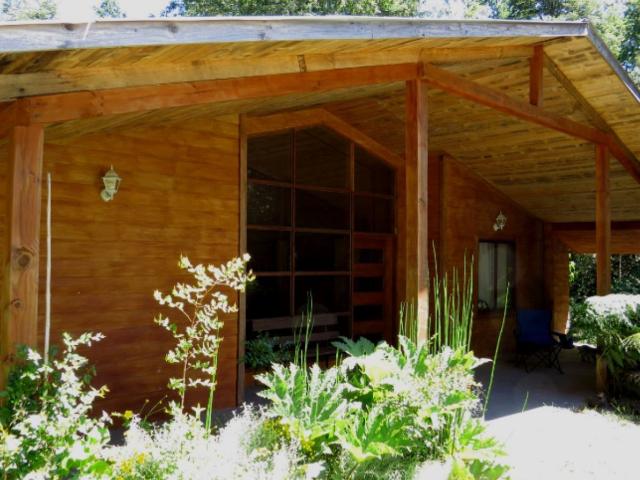 Casa en Venta en Villarrica 4 dormitorios 3 baños