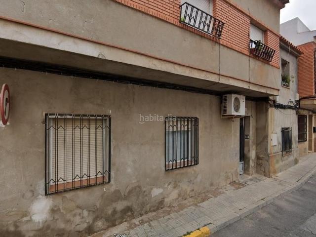 Casa en venta en Villarrobledo. SE VENDE inmueble ALQUILADO en Villarrobledo. Casas.