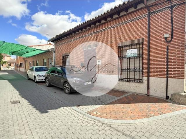 Casa en venta en Villaverde de Medina. CASA EN VILLAVERDE DE MEDINA. Casas Villaverde de.