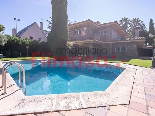 Casa en venta en Villaviciosa de Odón, Castillo Campodón. Casas Villaviciosa de.