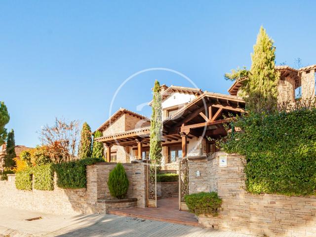 Casa en venta en Villaviciosa de Odón, El Bosque. Chalet en venta en urbanización El Bosque. Casas Villaviciosa de.