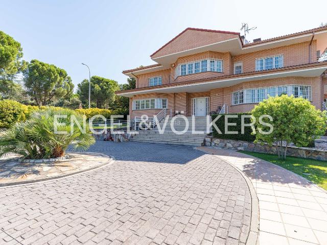 Casa en venta en Villaviciosa de Odón, El Bosque. Exclusiva vivienda unifamiliar en El Bosque, Villaviciosa de Odón. Casas Villaviciosa de.