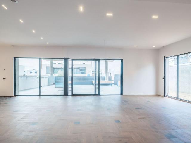 Casa en venta en Villaviciosa de Odón, El Bosque. INMOBILIARIA TAGONIA presenta EXCLUSIVO CHALET DE AUTOR EN VILLAVICIOSA DE ODÓN. Casas Villaviciosa de.
