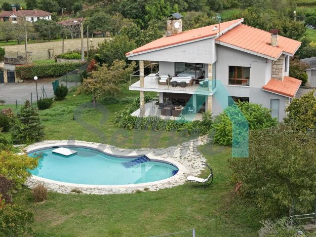 Casa en venta en Villaviciosa, Quintes Arroes. Casas.