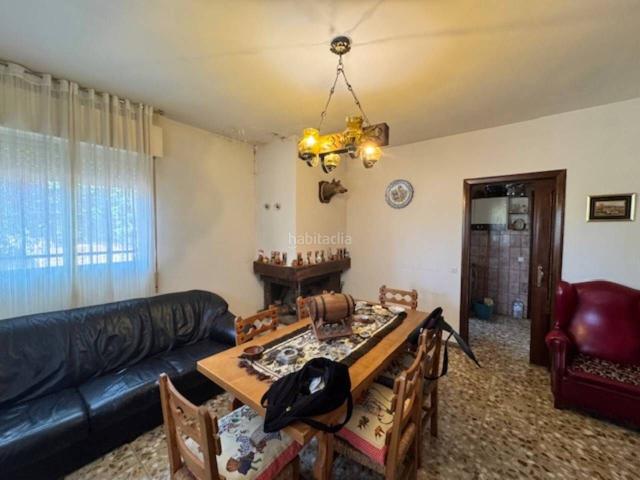 Casa en venta en Villavieja del Lozoya. Casa unifamiliar con garaje y Jardín. Casas Villavieja del.
