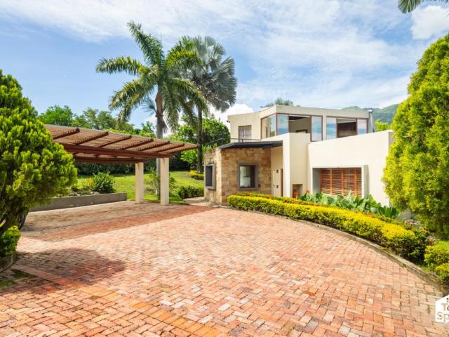 Casa En Venta En Villeta En. V238815