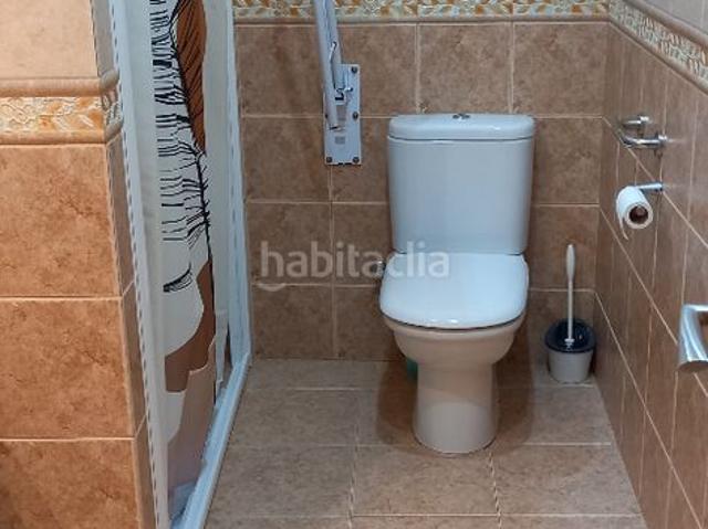 Casa en venta en Vimbodí. Viva en una casa en un pueblo rodeado de naturaleza verde. Casas.