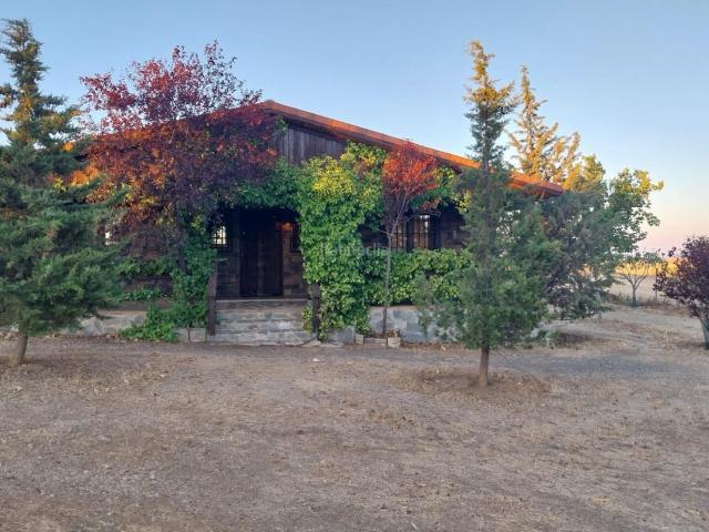 Casa en venta en Viso del Marqués. Venta de Finca con casa y buenas vistas. Casas Viso del.