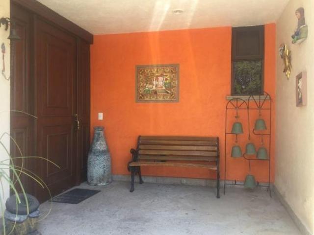 CASA EN VENTA EN VISTA HERMOSA