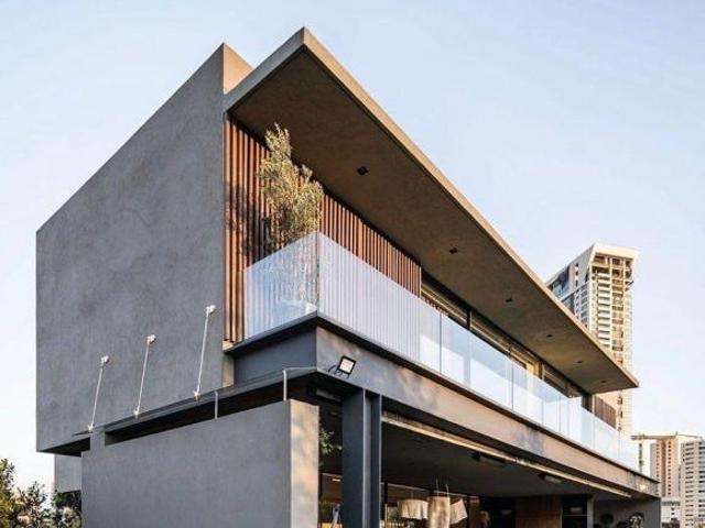 CASA EN VENTA EN VISTA HORIZONTE, LOMAS COUNTRY