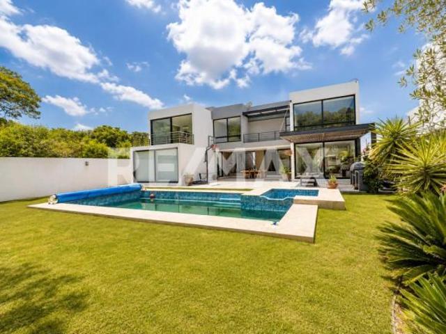 CASA EN VENTA EN VISTA REAL