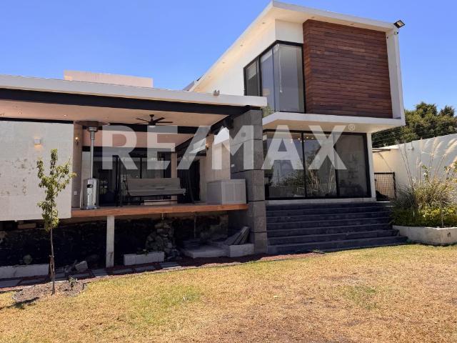 CASA EN VENTA EN VISTA REAL