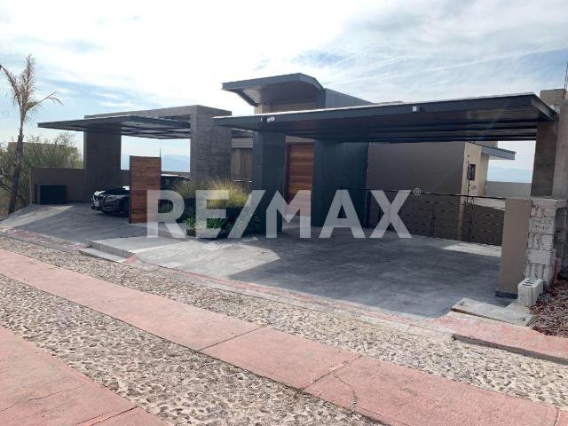 Casa en Venta en Vista Real, con vista panorámica en Corregidora, Querétaro