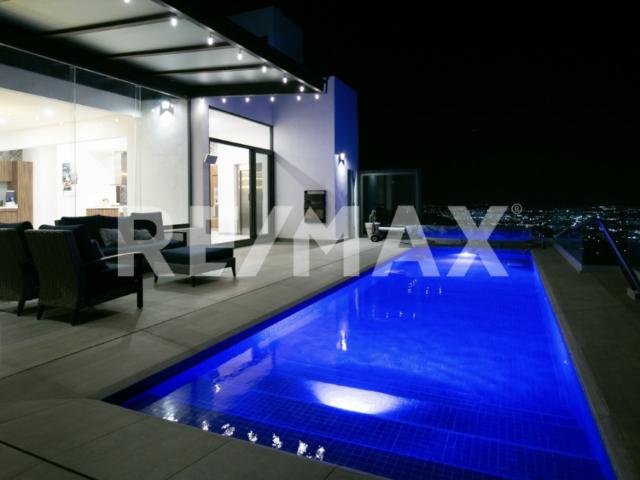 Casa en Venta en Vista Real y Country Club Corregidora Queretaro