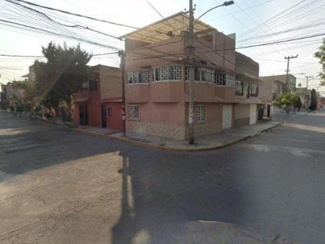 Casa en venta en Virgen de Fátima, Virgencitas, Nezahualcóyotl, Mex