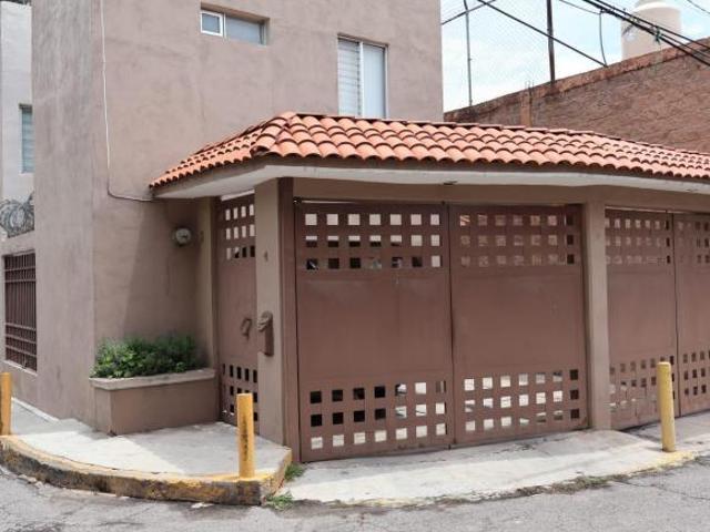 Casa en Venta en Viveros de La Loma, Tlalnepantla
