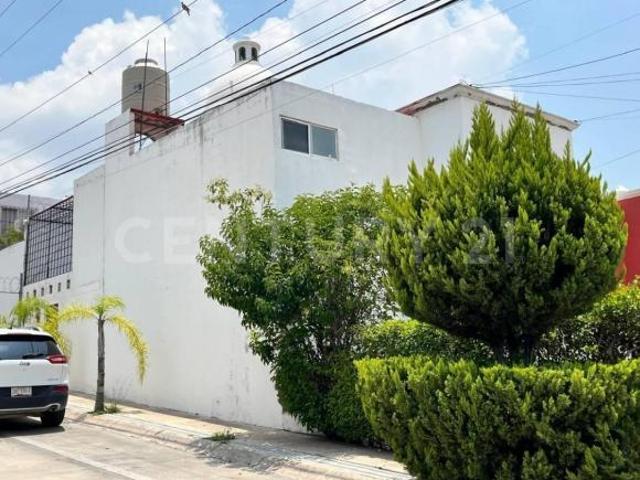 Casa en Venta en VNSA Sector Encino, Aguascalientes