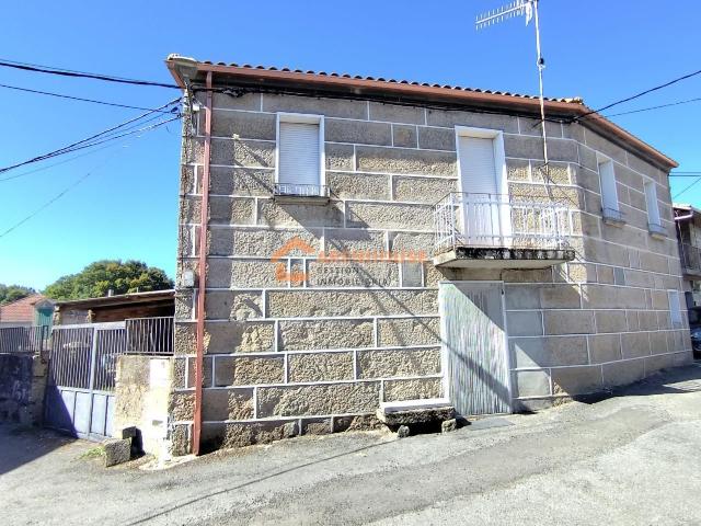 Casa en venta en Xunqueira de Ambía. Casas Xunqueira de.