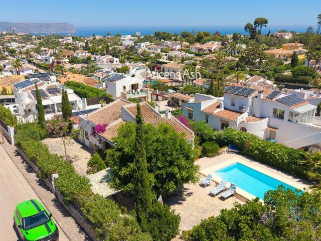 Casa en venta en Xàbia, Cap Martí El Tossalet Pinomar. Casa en venta con 21 dorm. en Pinosol cerca del Arenal, Jávea. Casas.
