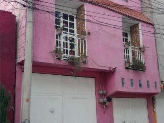 Casa en venta en Xalpa, Iztapalapa, Ciudad de México