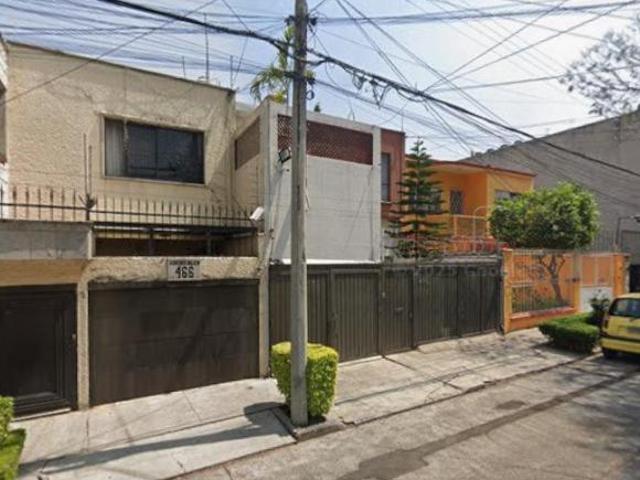 Casa en Venta en Xochicalco #466
