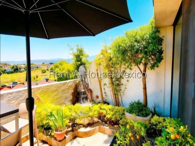 Casa en Venta en Xochimilco, Santa Maria Tepepan AM. 27 397