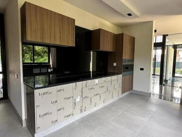 Casa en Venta en Yucatán Country Club, Mérida Yucatán EB XD8621