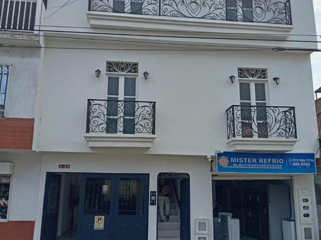 Casa En Venta En Yumbo En Belalcazar V173005