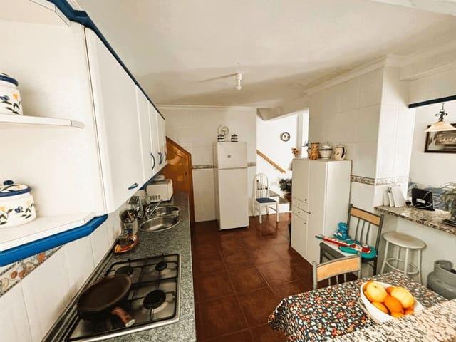 Casa en venta en Yunquera, Málaga