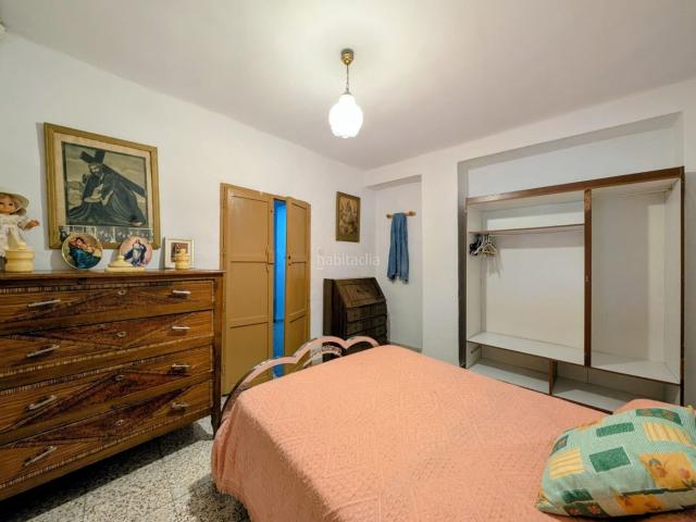 Casa en venta en Zagra. Casa en venta en Centro, 3 dormitorios. Casas.
