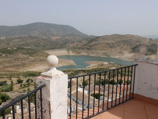 Casa en venta en Zahara de la Sierra, Cádiz