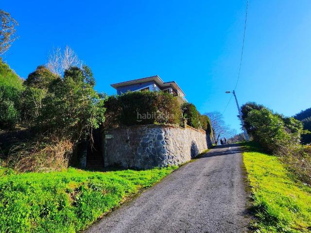 Casa en venta en Zalla. CASA BIFAMILIAR EN ZALLA, LA HERRERA CON TERRENO DE 756 M2. Casas.