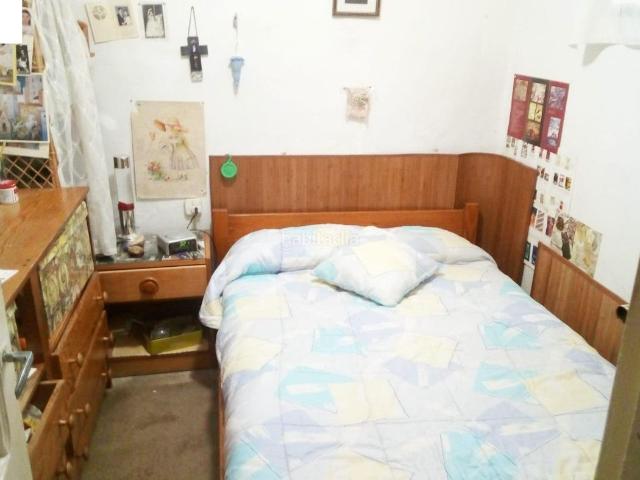 Casa en venta en Zamora, Casco Antiguo. VENTA CASA,PARA REFORMAR,EN PLAZA DE LA LEÑA,8 HABITACIONES,CON PATIO. Casas.