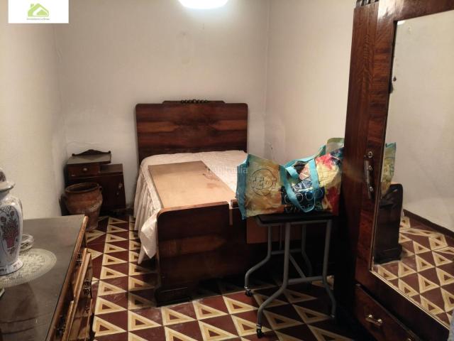 Casa en venta en Zamora, Pinilla. Amplia Casa en Venta en el Barrio Pinilla de Zamora por 150.000. Casas.