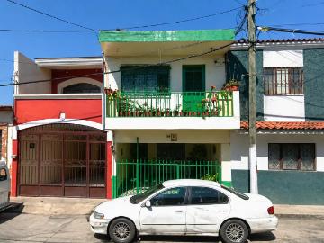 Casa en Venta en Zapotiltic Centro Jalisco ET